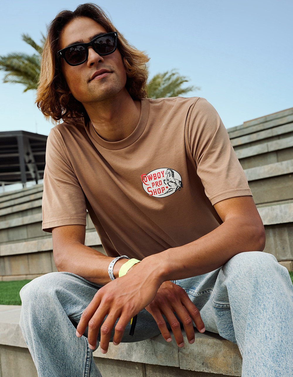 SENDERO PROVISIONS CO. Cowboy Pro Mens Tee - BROWN