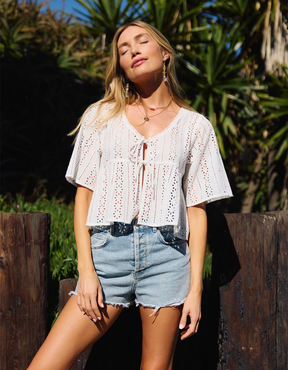 O'NEILL Loni Eyelet Womens Top - WHITE