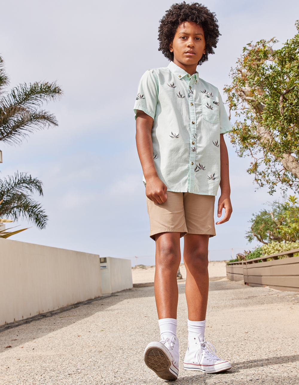 VOLCOM Frickin Chino Khaki Boys Shorts 