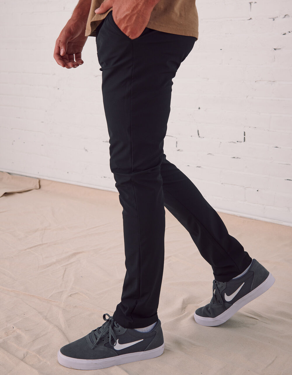 RSQ Mens Black Skinny Active Chinos - BLACK