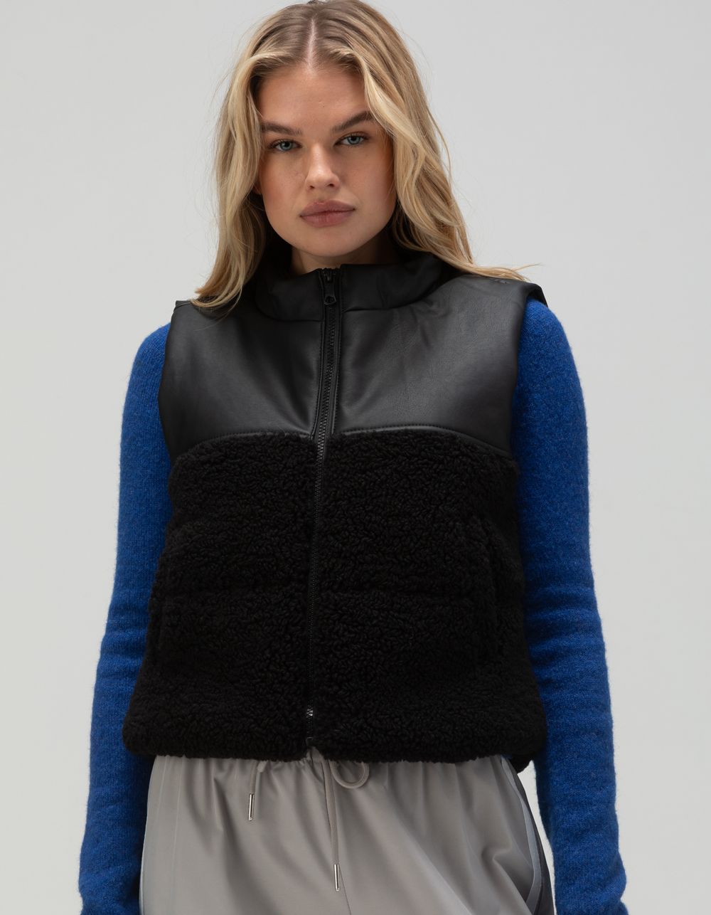 RSQ Womens Faux Leather Sherpa Vest - BLACK