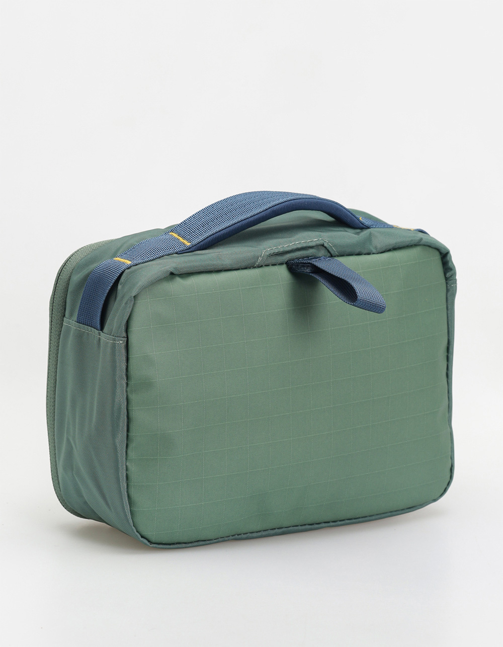 THE NORTH FACE Base Camp Voyager Toiletry Kit - GREEN COMBO