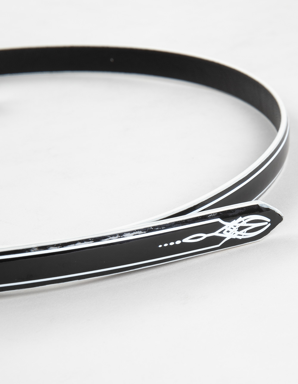 VON DUTCH Pinstriped Belt - BLK/WHT