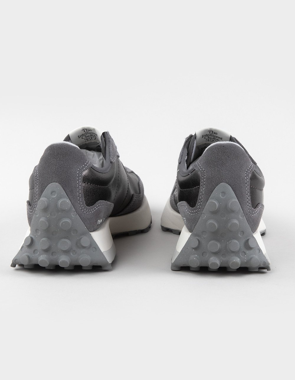 NEW BALANCE 327 Womens Shoes - GUNMETAL