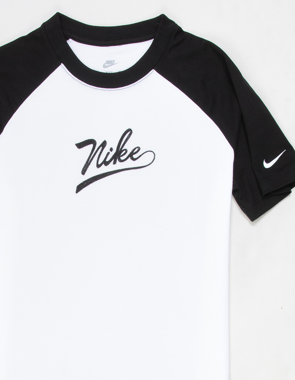NIKE Script Boys Raglan Tee - BLK/WHT