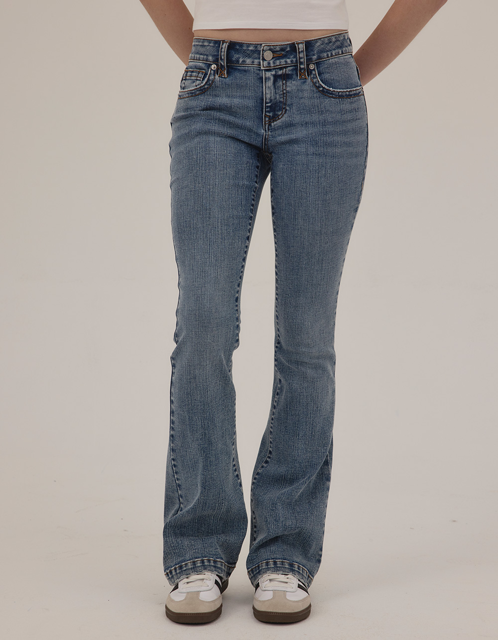 RSQ Womens Low Rise Bootcut Jeans - MEDIUM WASH
