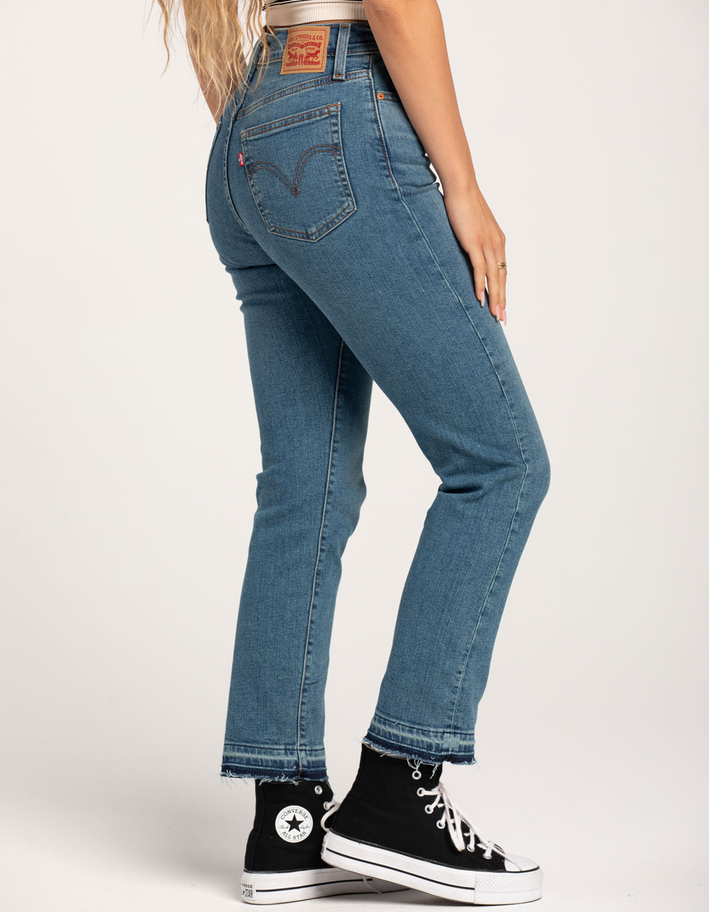 LEVI'S Wedgie Straight Womens Jeans - Turned On Me