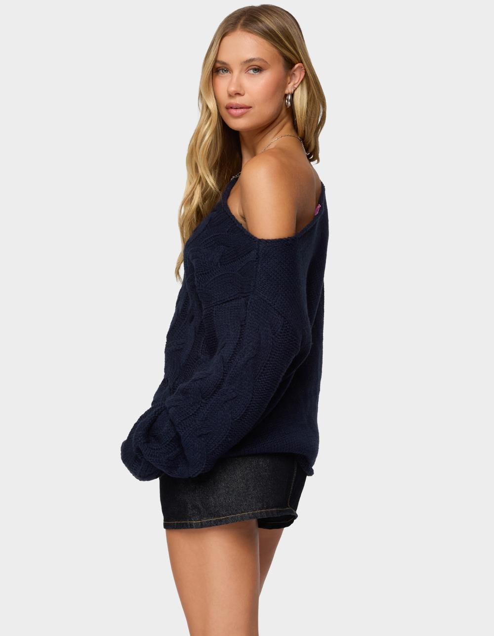 EDIKTED Nellie Off Shoulder Cable Knit Sweater - NAVY