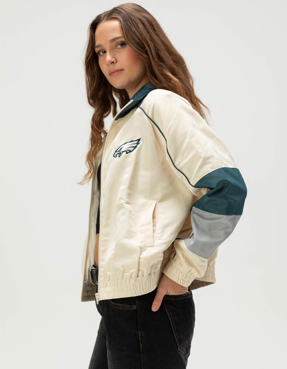 THE WILD COLLECTIVE Philadelphia Eagles Womens Track Jacket - CREAM