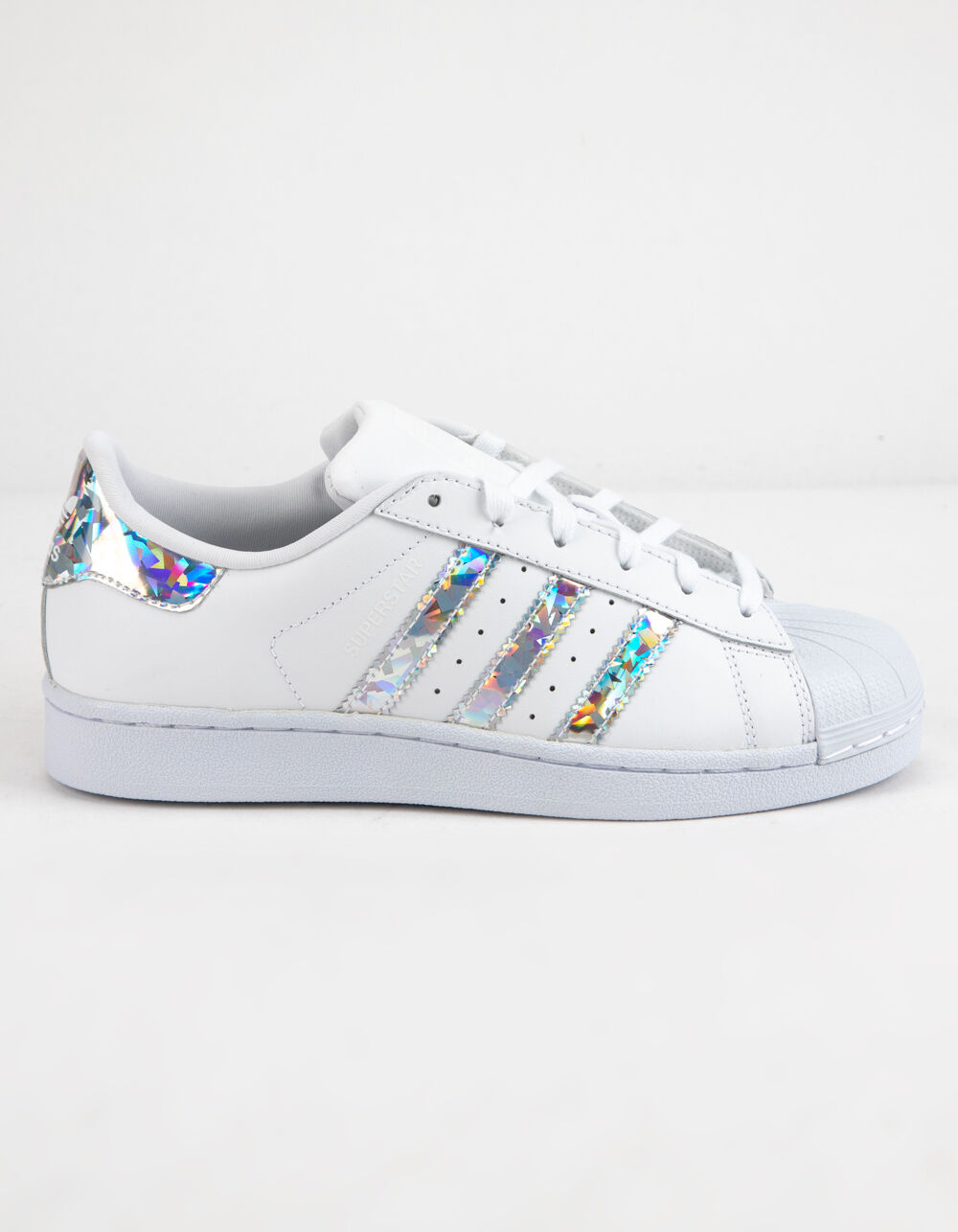 combustible estera kiwi ADIDAS Superstar Holographic Girls Shoes - WHITE/SILVER | Tillys