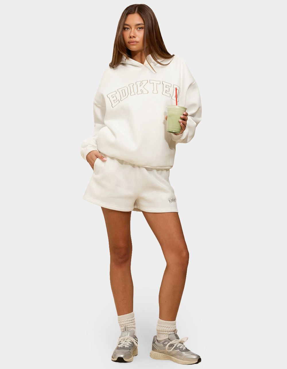 Edikted Girl Sweat Shorts - WHITE