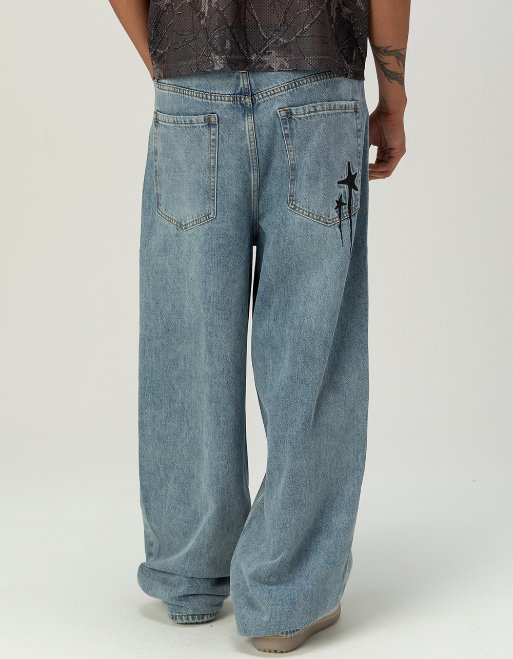 RSQ Mens Extra Baggy Embroidered Jeans - TINTED DENIM
