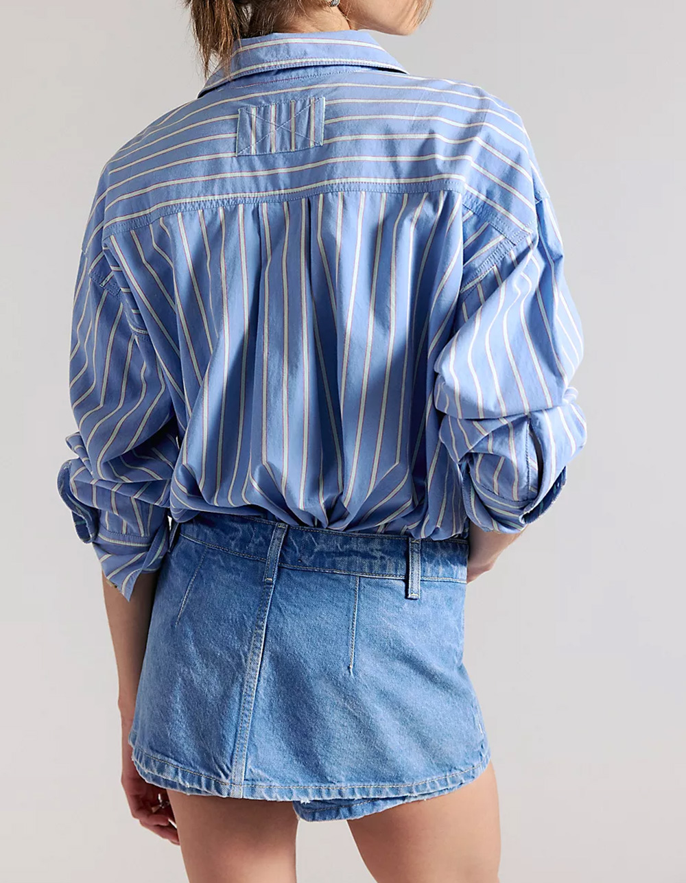 FREE PEOPLE Gallivanting Peekaboo Womens Skort - MEDIUM WASH