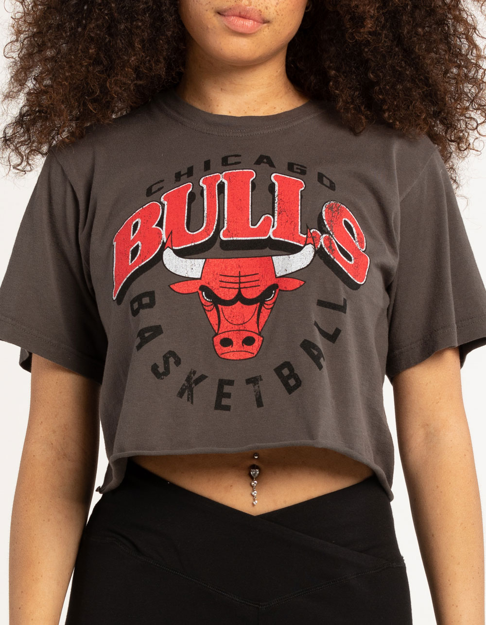 47 Women's Chicago Bulls Grey Dolly Cropped T-Shirt