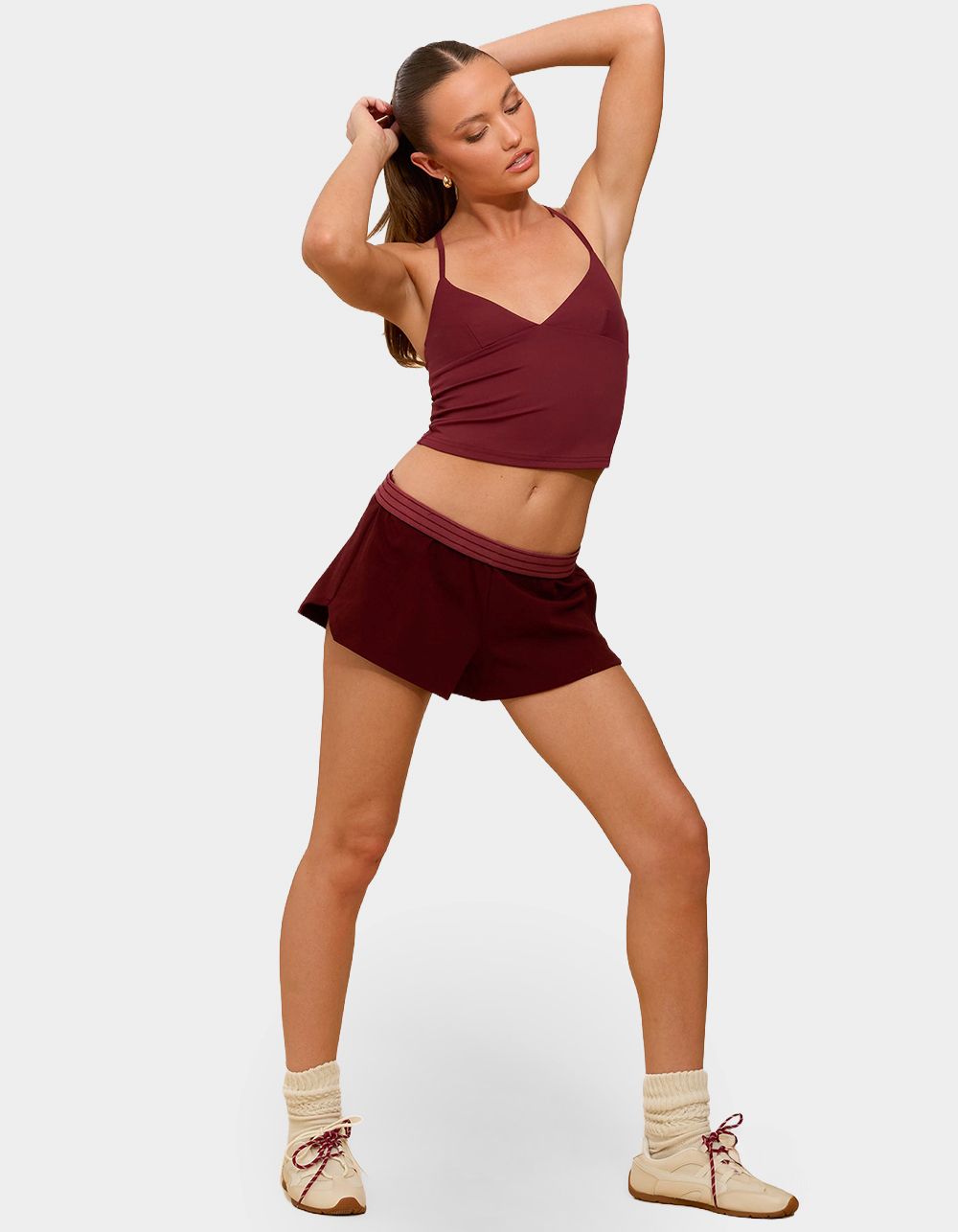 EDIKTED Felice V-Neck Tank Top - DK RED