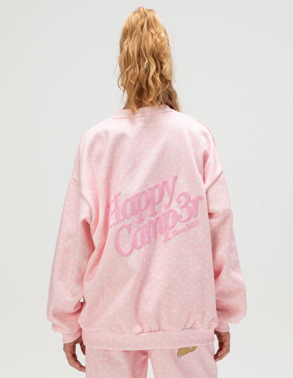 HAPPY CAMP3R Angel Bear Womens Crewneck Sweatshirt - BABY PINK