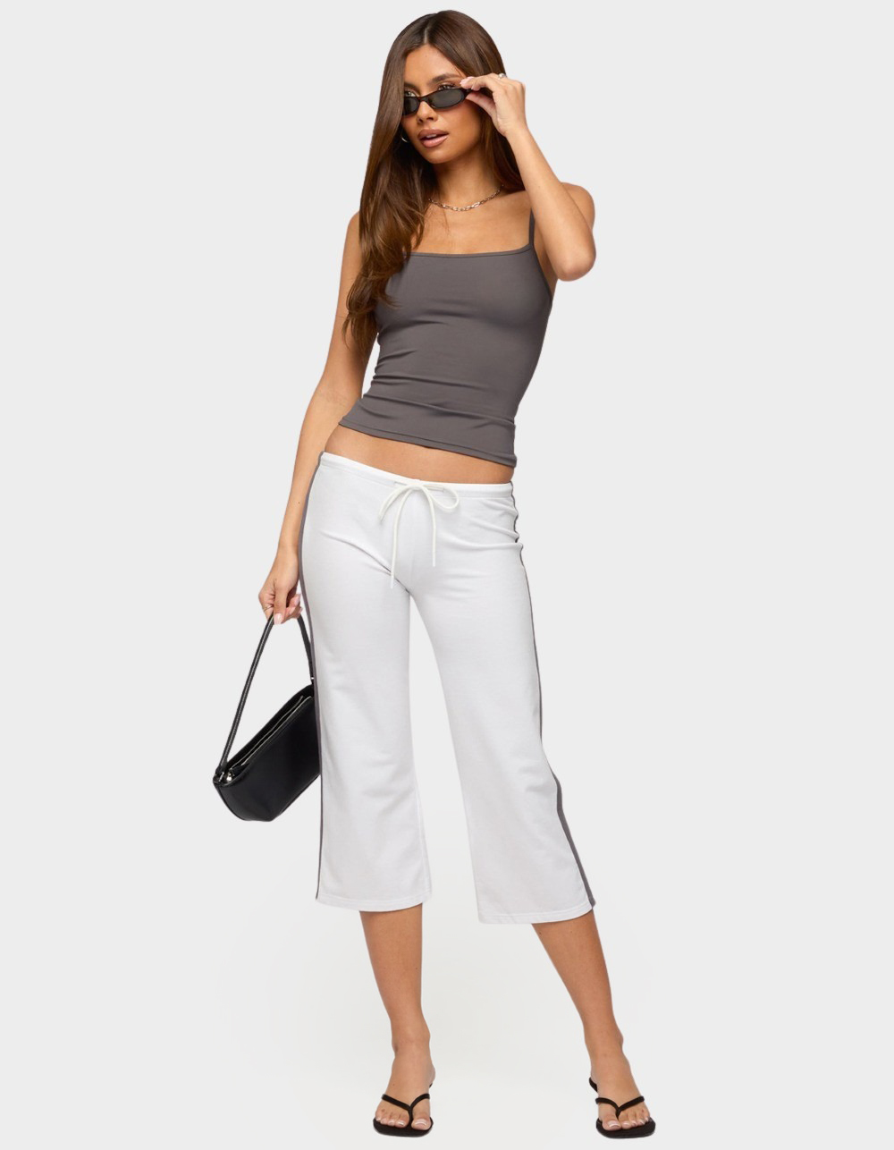 EDIKTED Milene Contrast Terry Capri Pants - WHITE