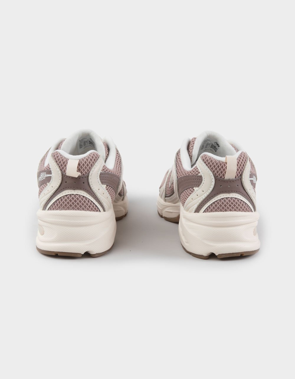 NEW BALANCE 530 Womens Shoes