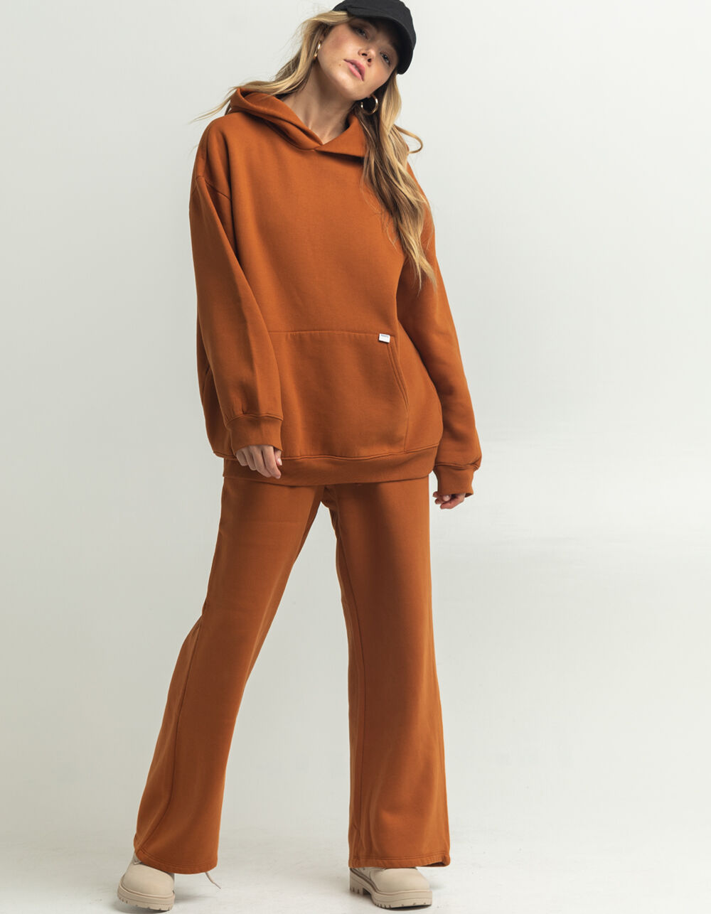 LEVI'S Apartment Womens Sweatpants COPPER Tillys