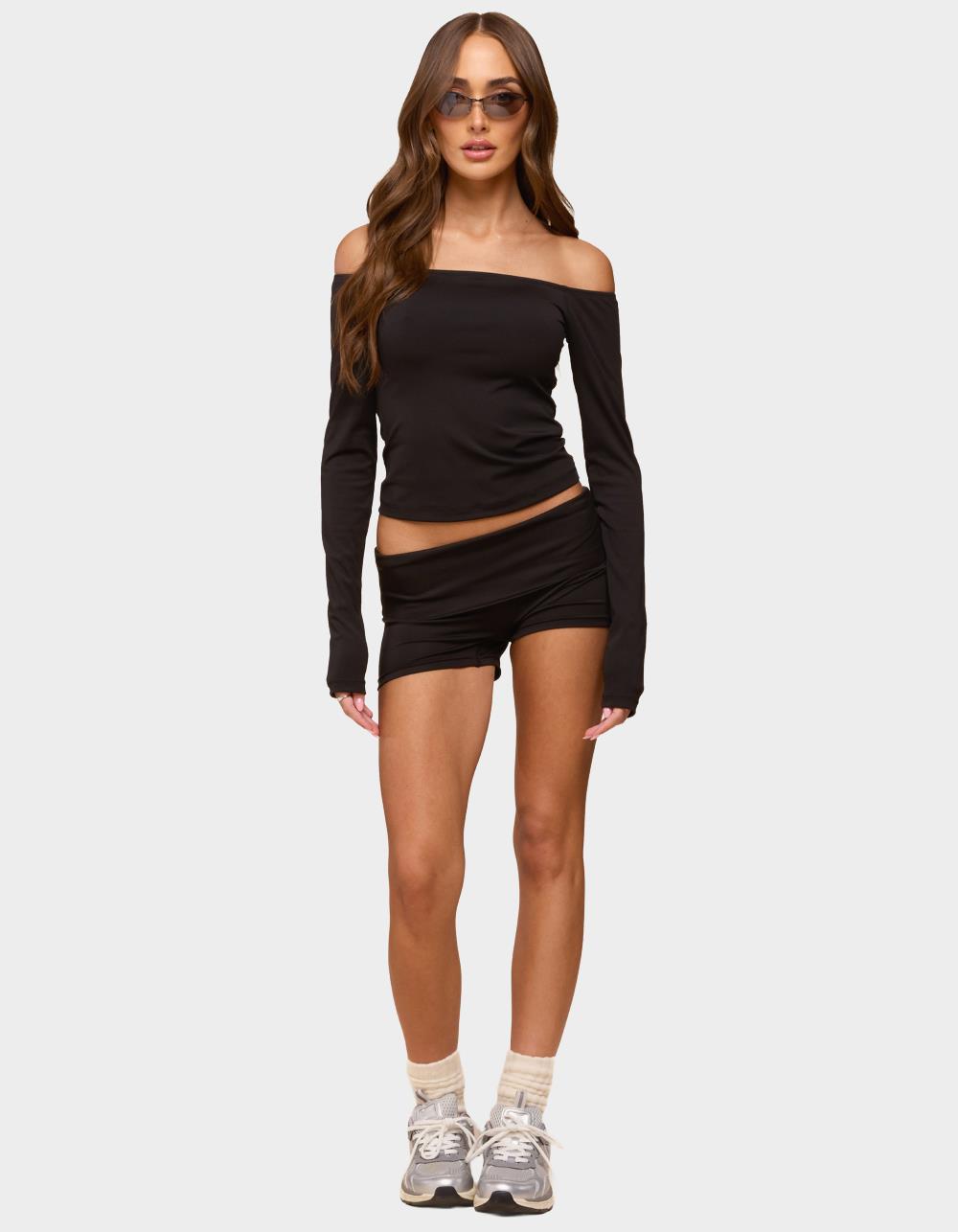 EDIKTED Tezia Off Shoulder Long Sleeve Top
