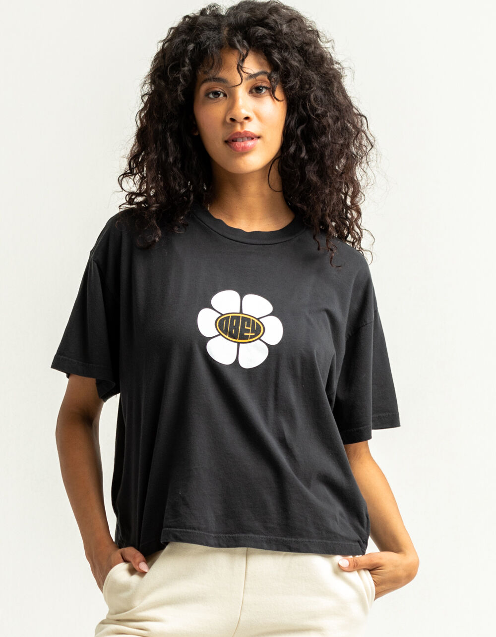 OBEY Daisy Ave Womens Crop Tee - BLACK | Tillys