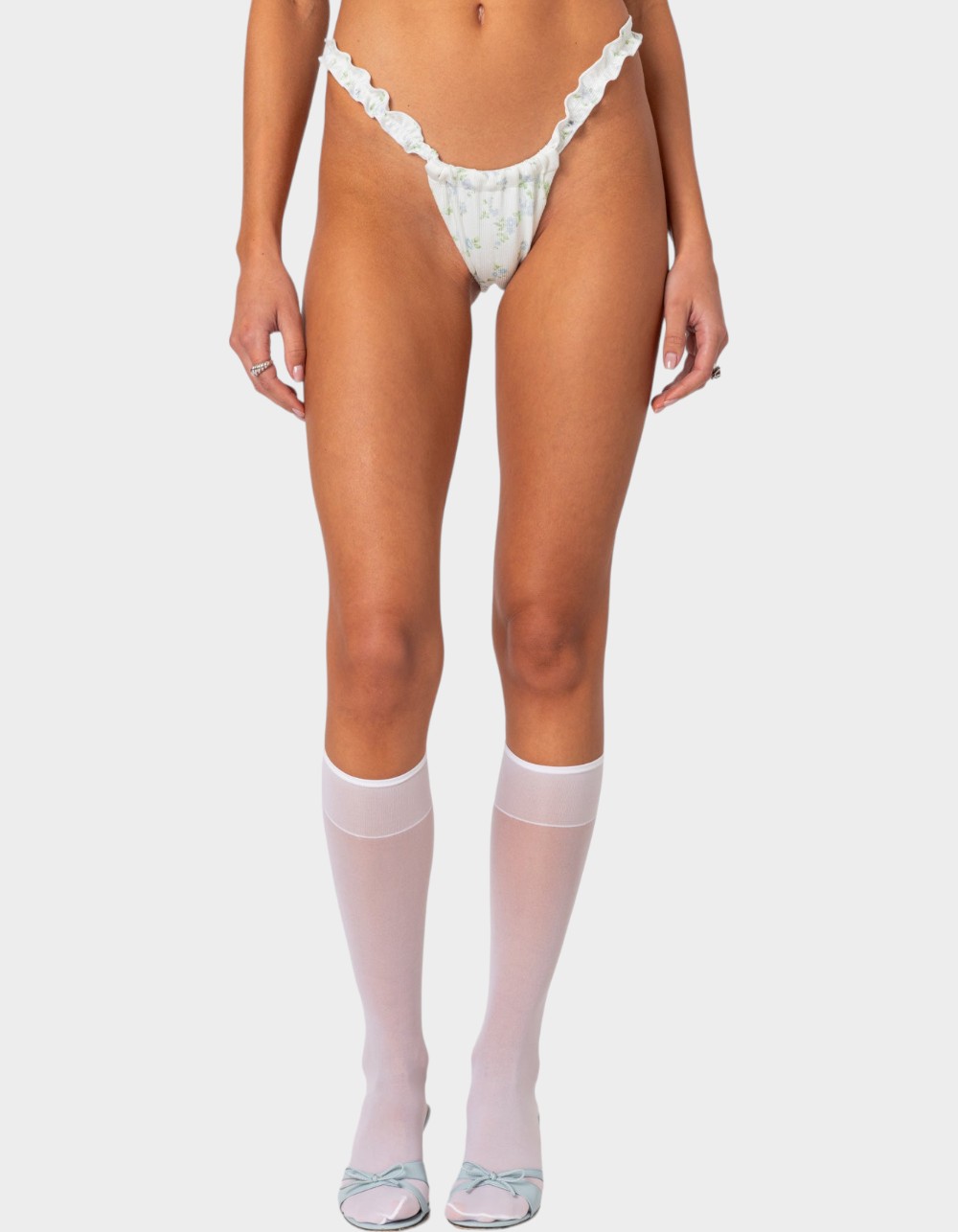 EDIKTED Floral Scrunch Bikini Bottom - WHITE