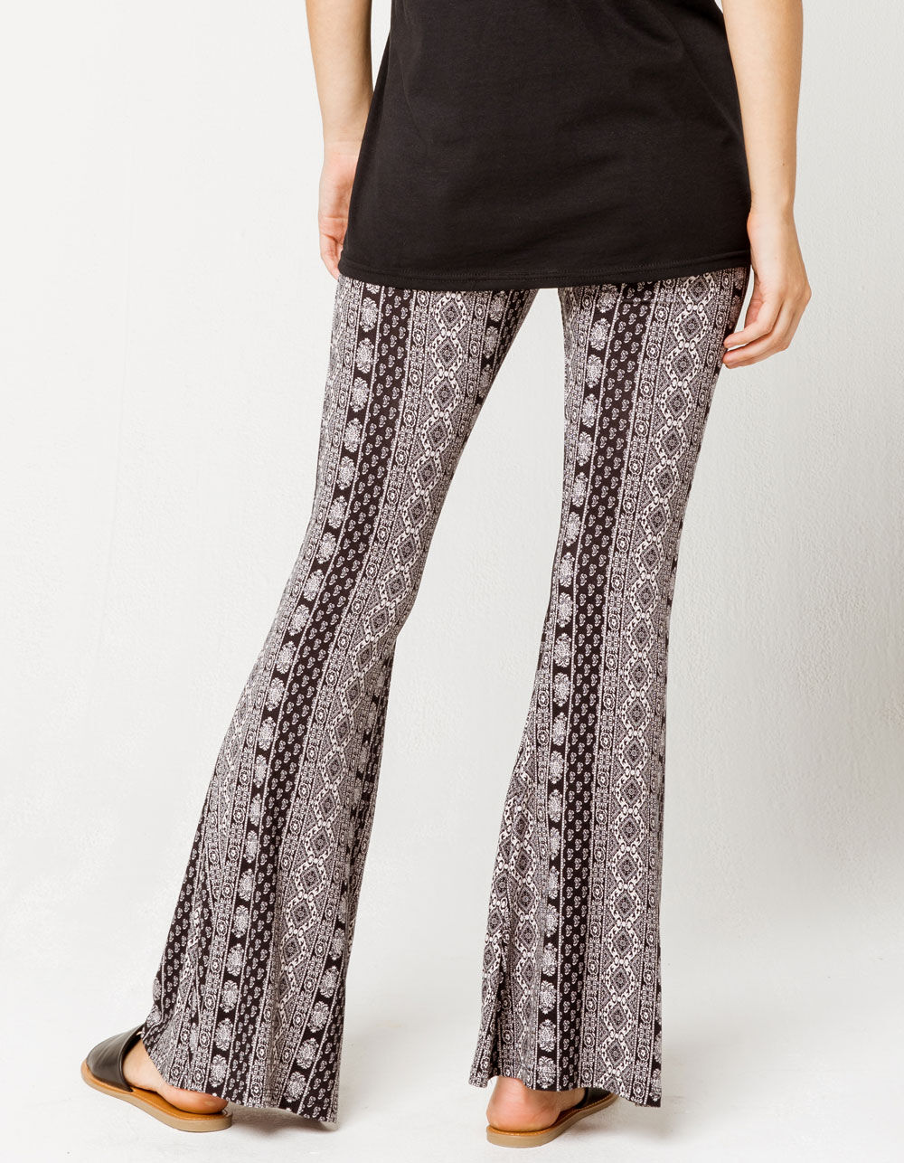 SKY AND SPARROW Linear Womens Flare Pants image number 2