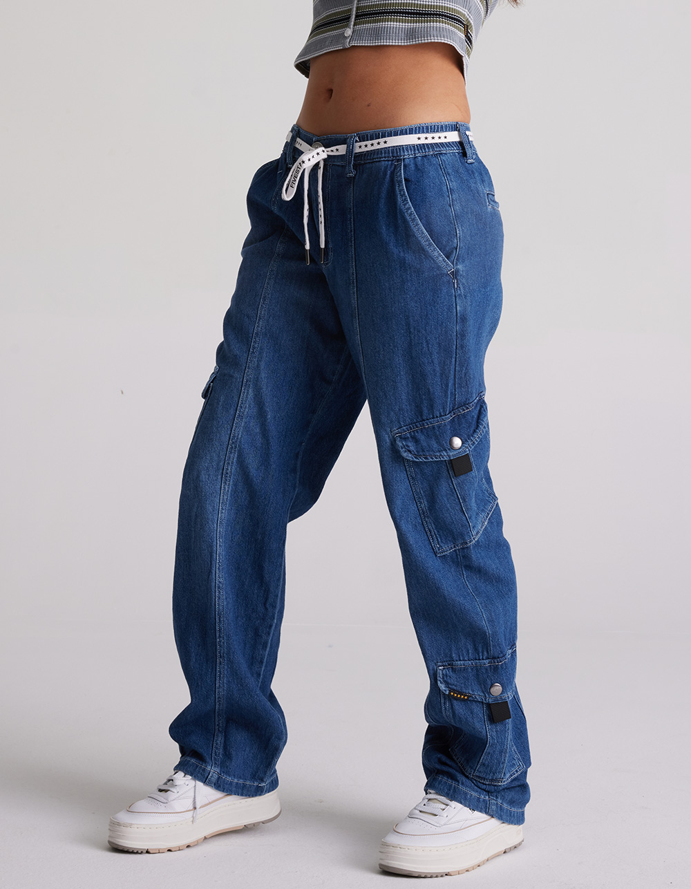 FIVESTAR GENERAL CO. Womens Low Rise Denim Cargo Pants MEDIUM WASH