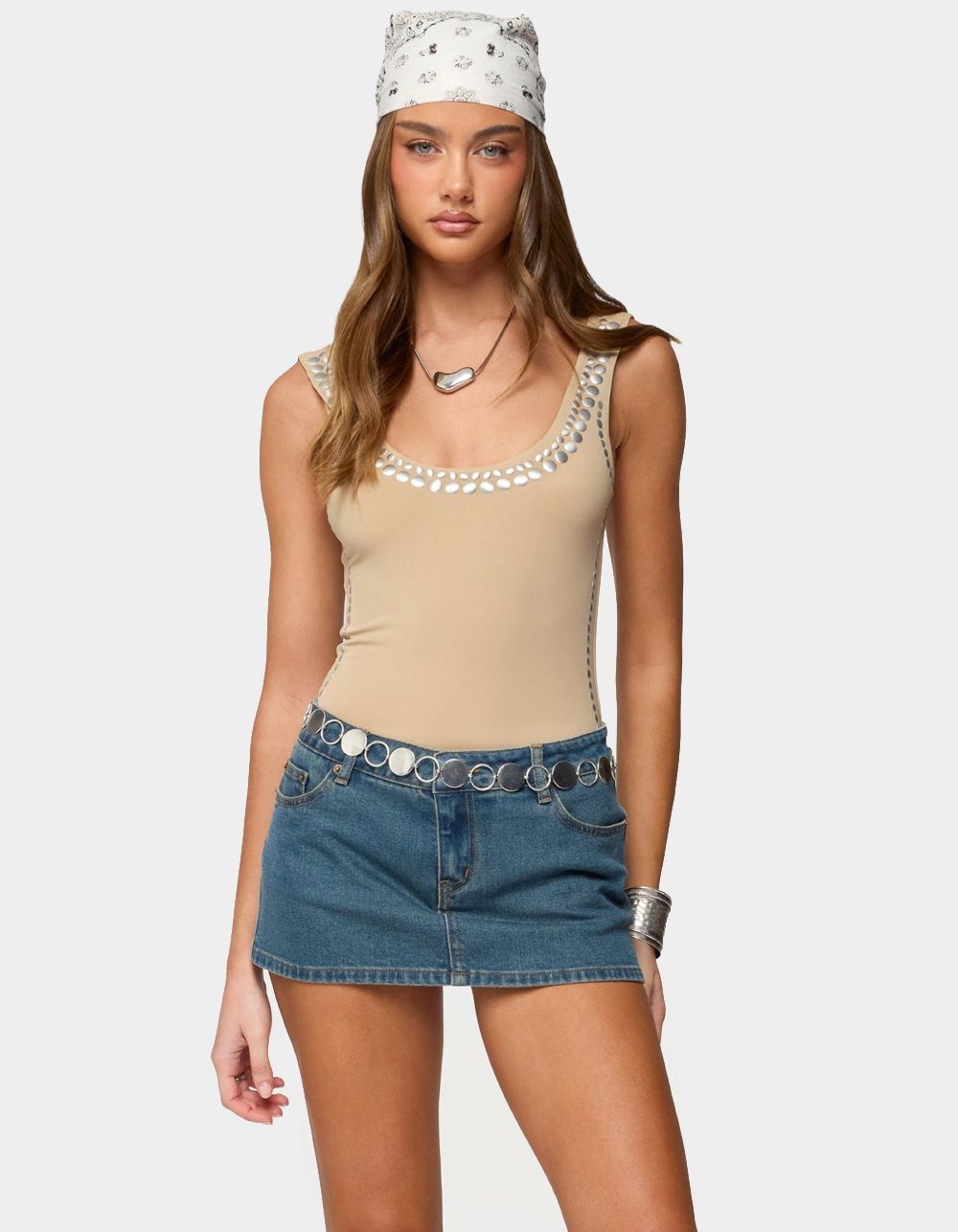 EDIKTED Amaia Studded Bodysuit - BEIGE