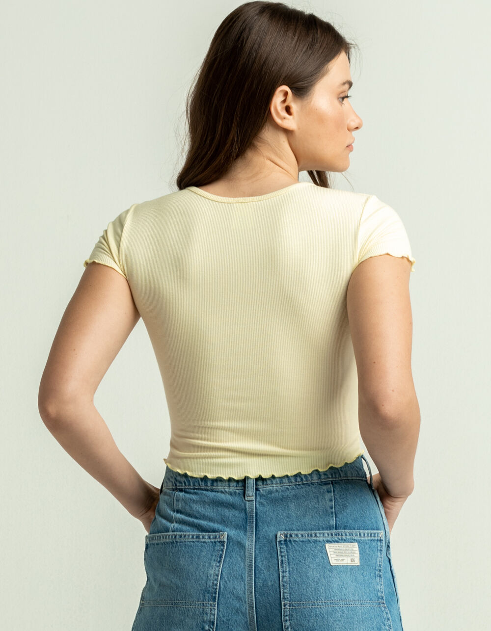 DESTINED Ribbed Lettuce Edge Womens Light Yellow Crop Tee LIGHT