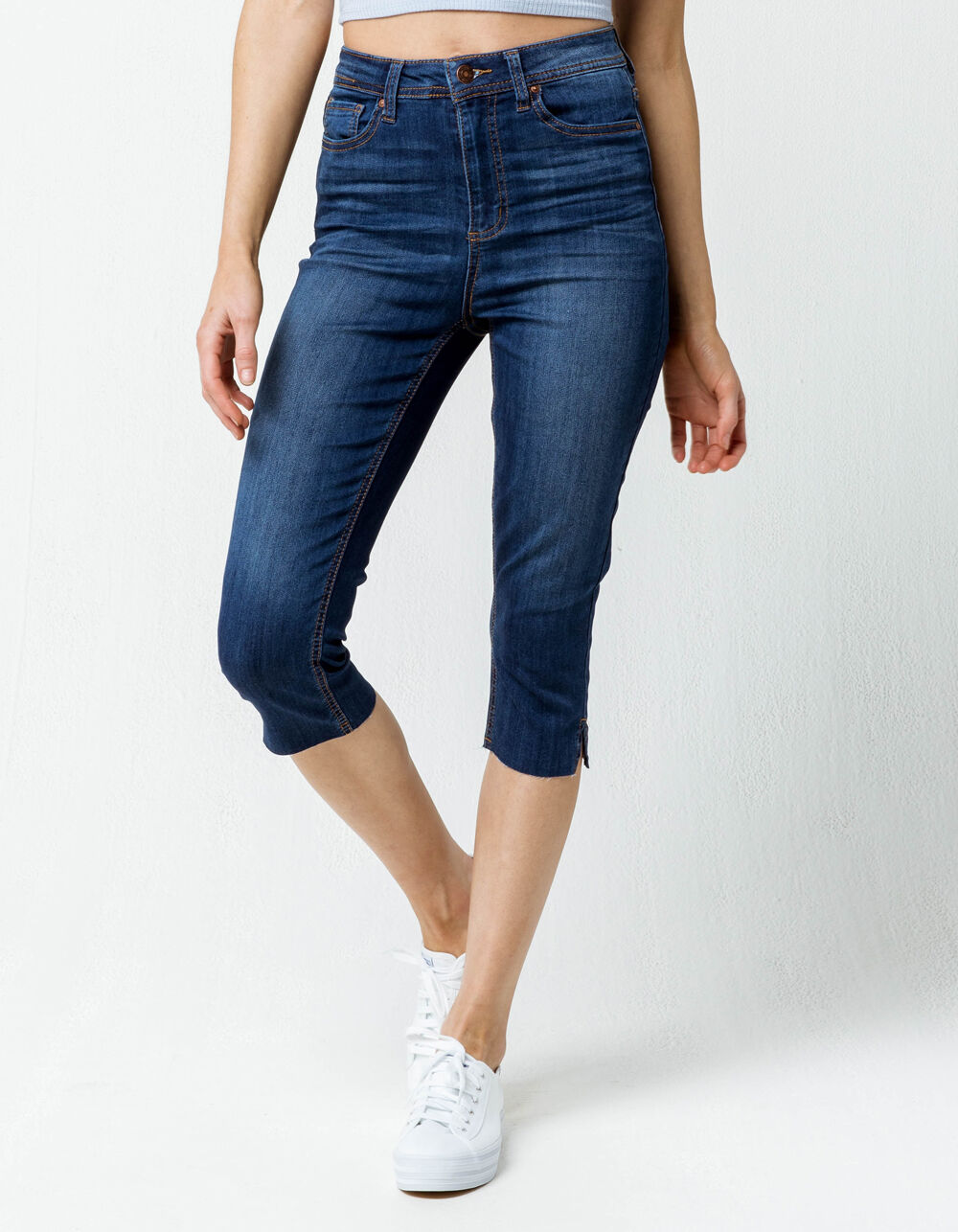 SKY AND SPARROW Super Crop Womens Denim Capri Jeans - DARK BLAST | Tillys