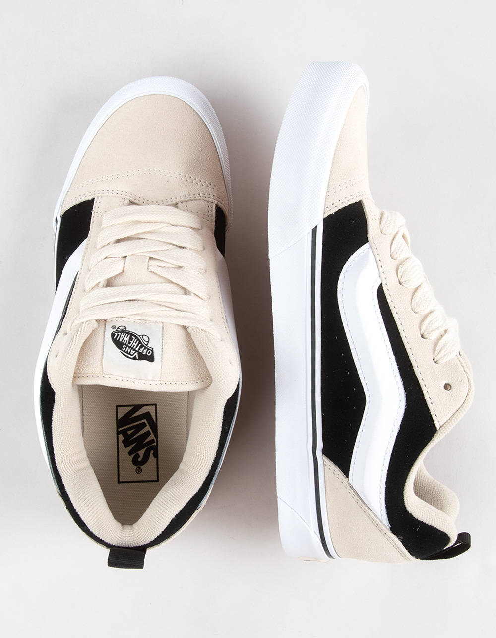VANS Knu Skool Shoes - CREAM/BLACK