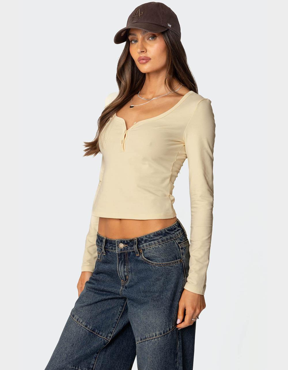 EDIKTED Leah Henley Top - YELLOW