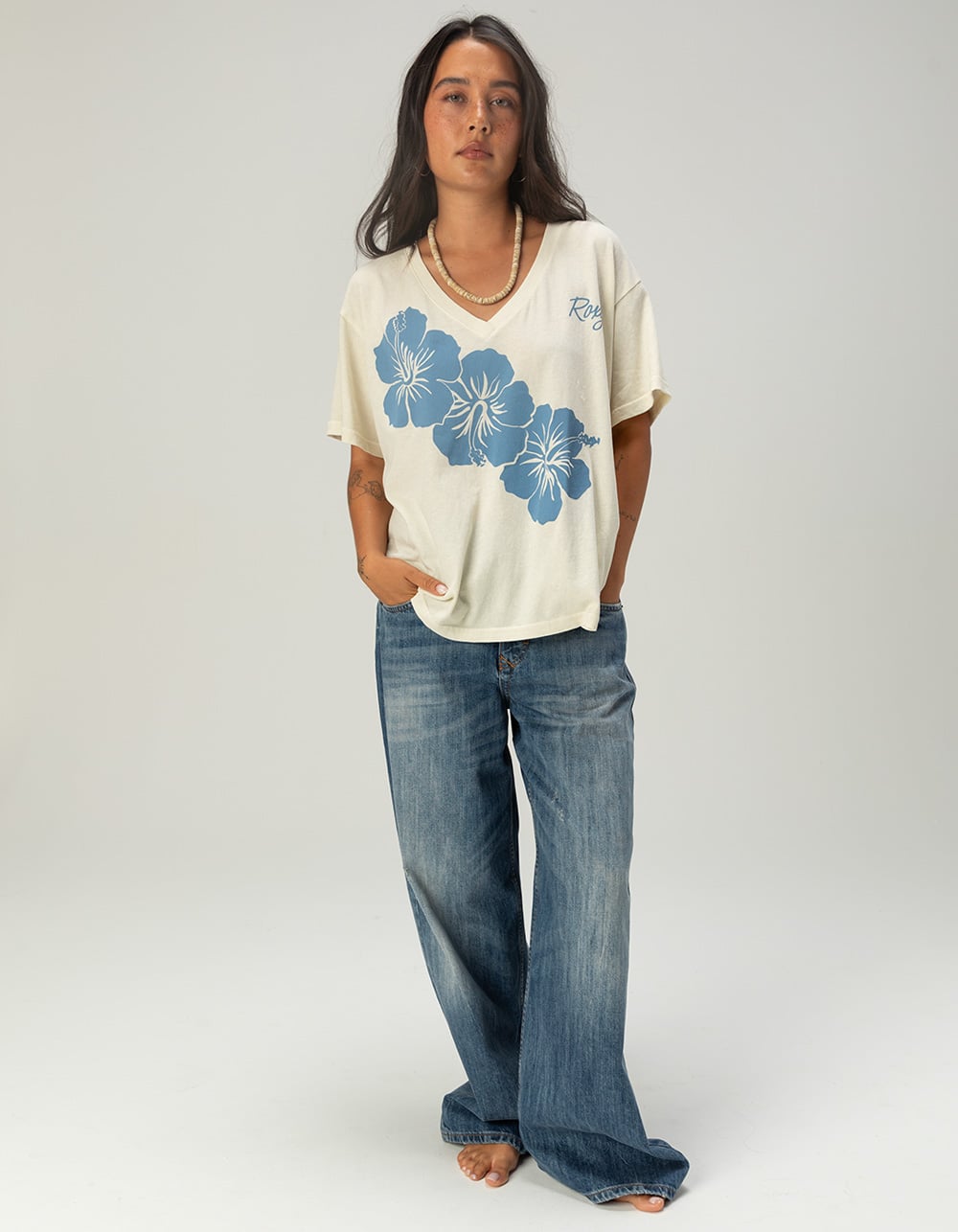 ROXY Hibiscus Womens Oversized V-Neck Tee - WHITE