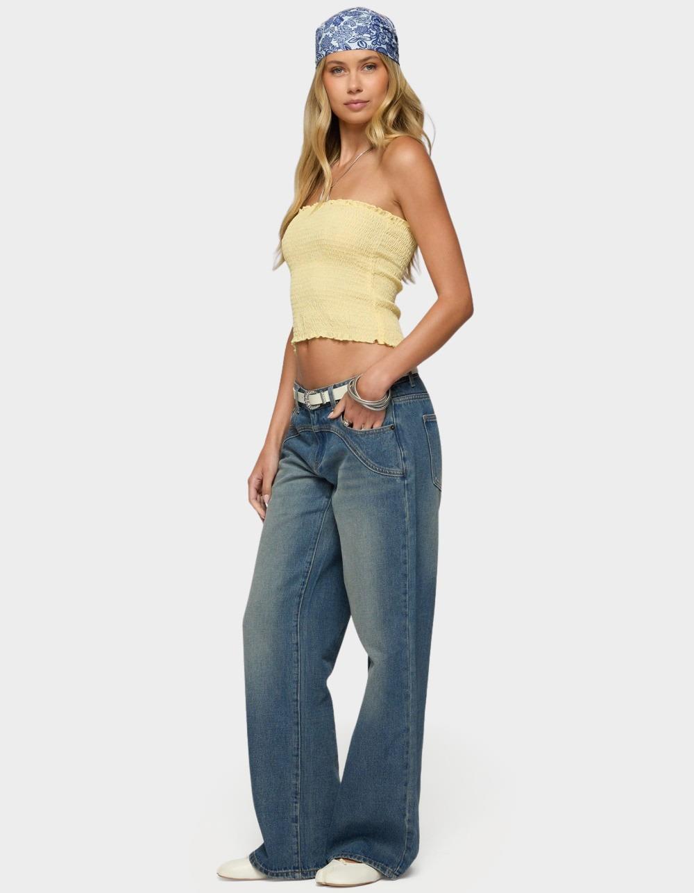 EDIKTED Ronny Curved Stitch Low Rise Jeans - LIGHT BLUE
