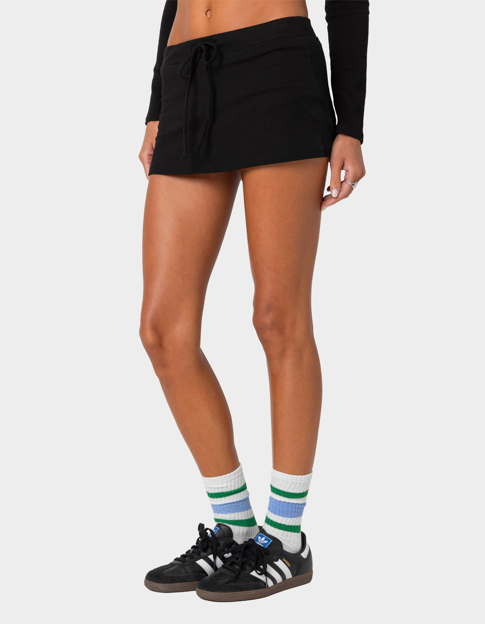 EDIKTED Bayside Slitted Micro Skort