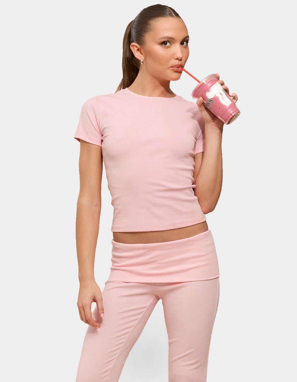 EDIKTED Emelia Fitted Tee - PINK