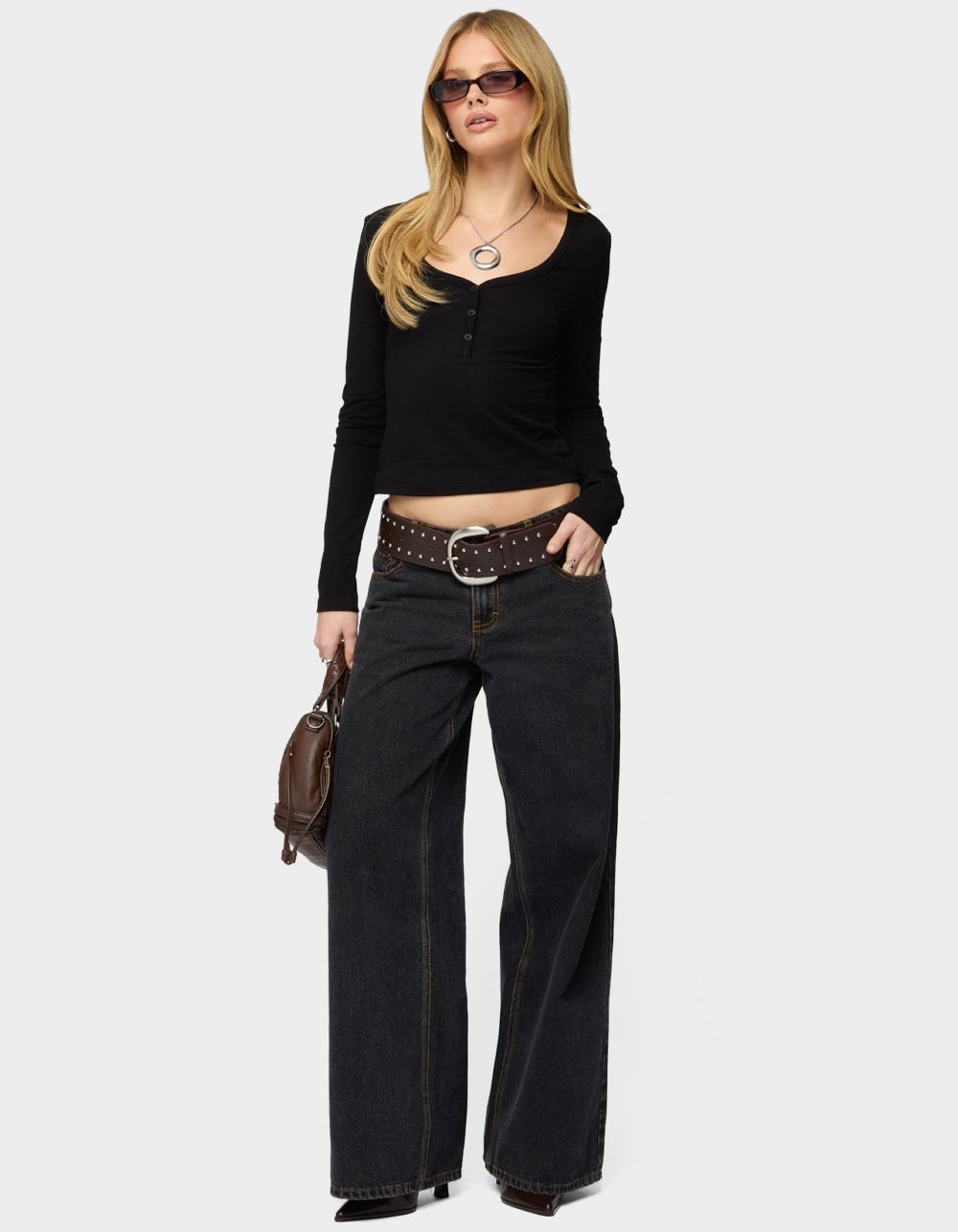 EDIKTED Leah Henley Top - BLACK