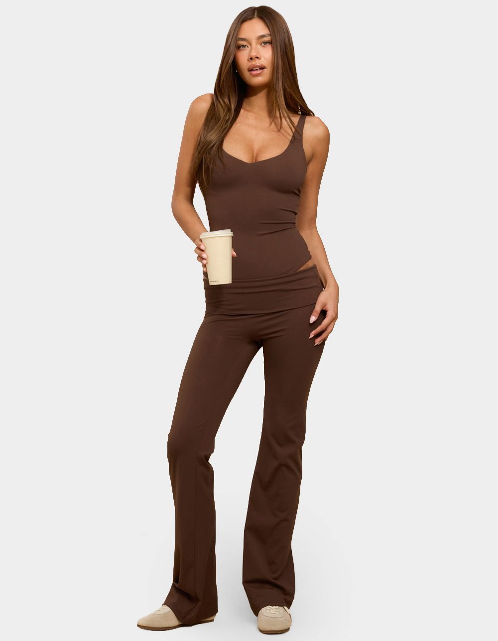 EDIKTED Alondra V-Neck Bodysuit - BROWN