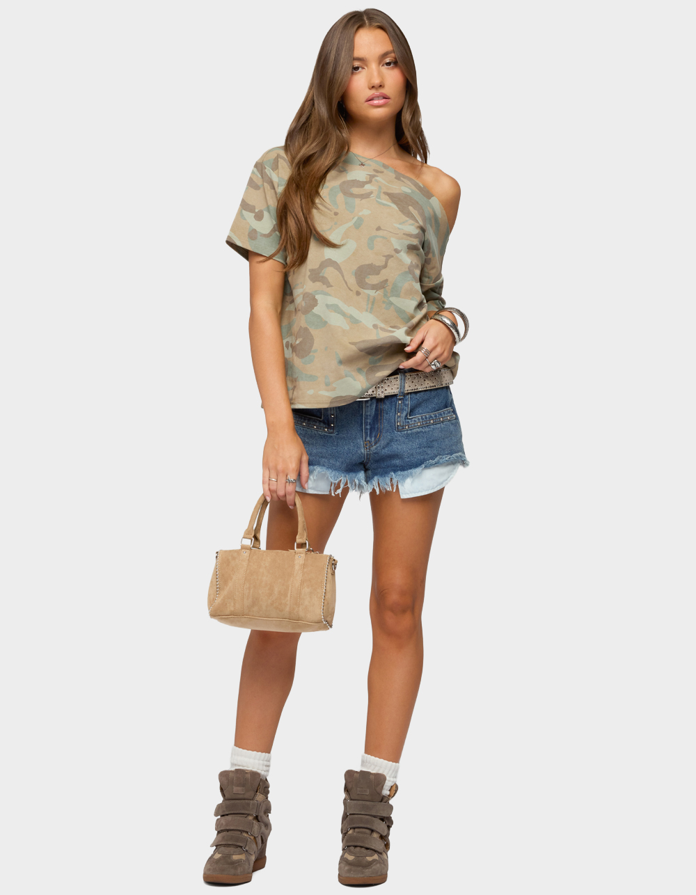 EDIKTED Miltah Camo Off Shoulder Top - DK GREEN