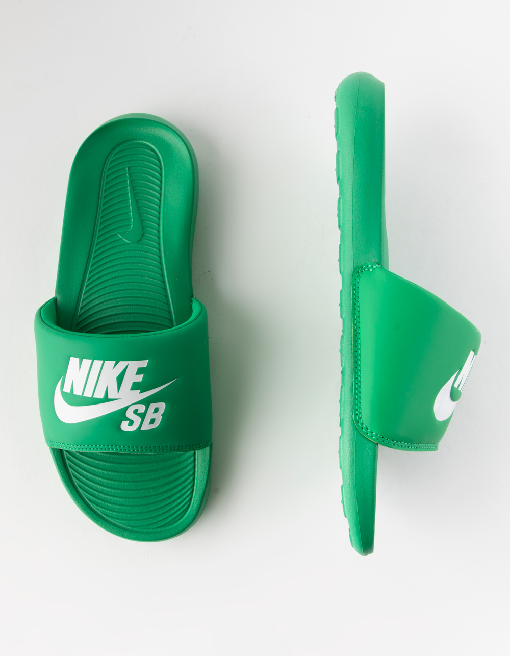 Abultar concepto flexible NIKE SB Victori One Mens Slide Sandals - GREEN/WHITE | Tillys
