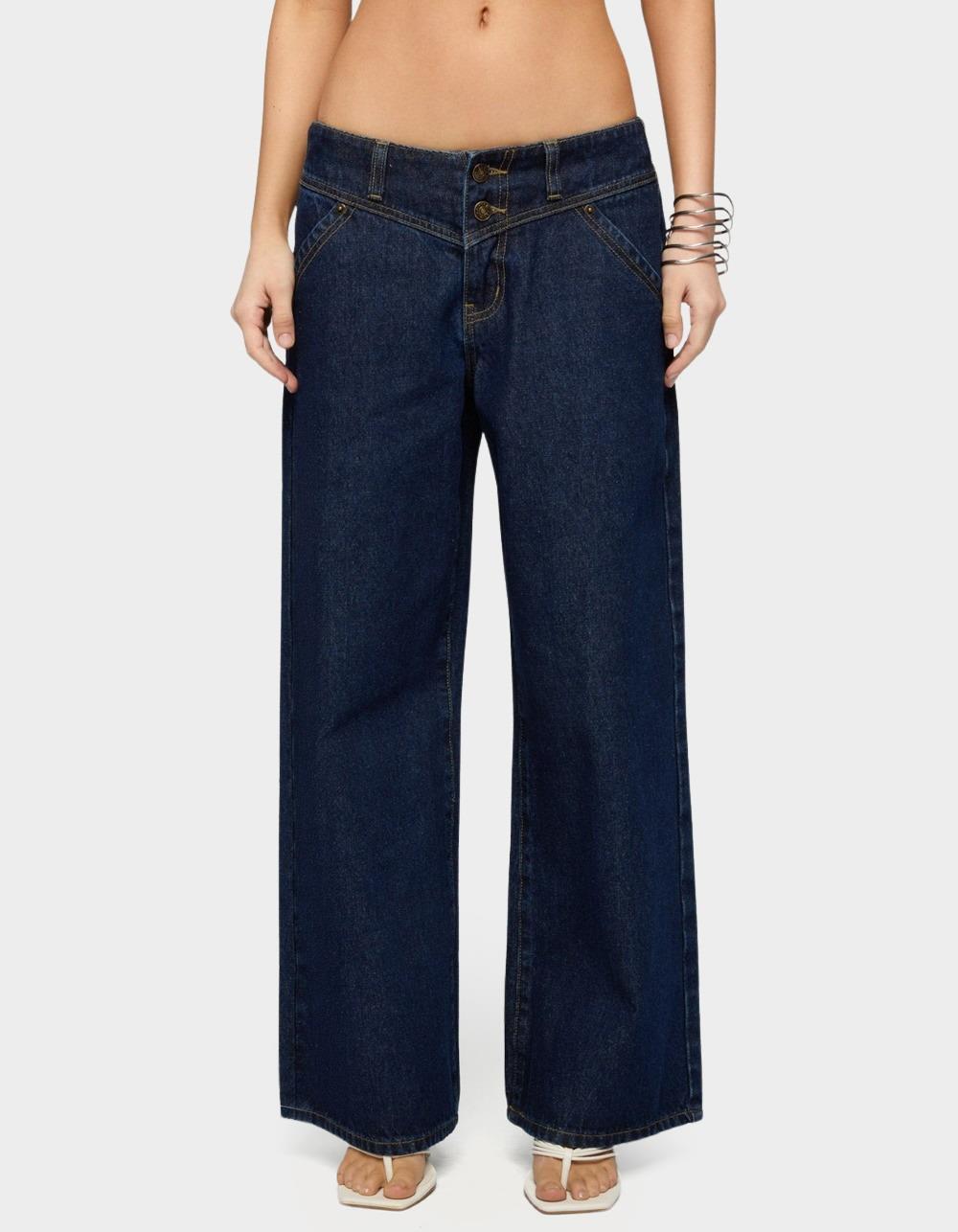 EDIKTED Petite Meredith Low Rise Wide Leg Jeans - BLUE