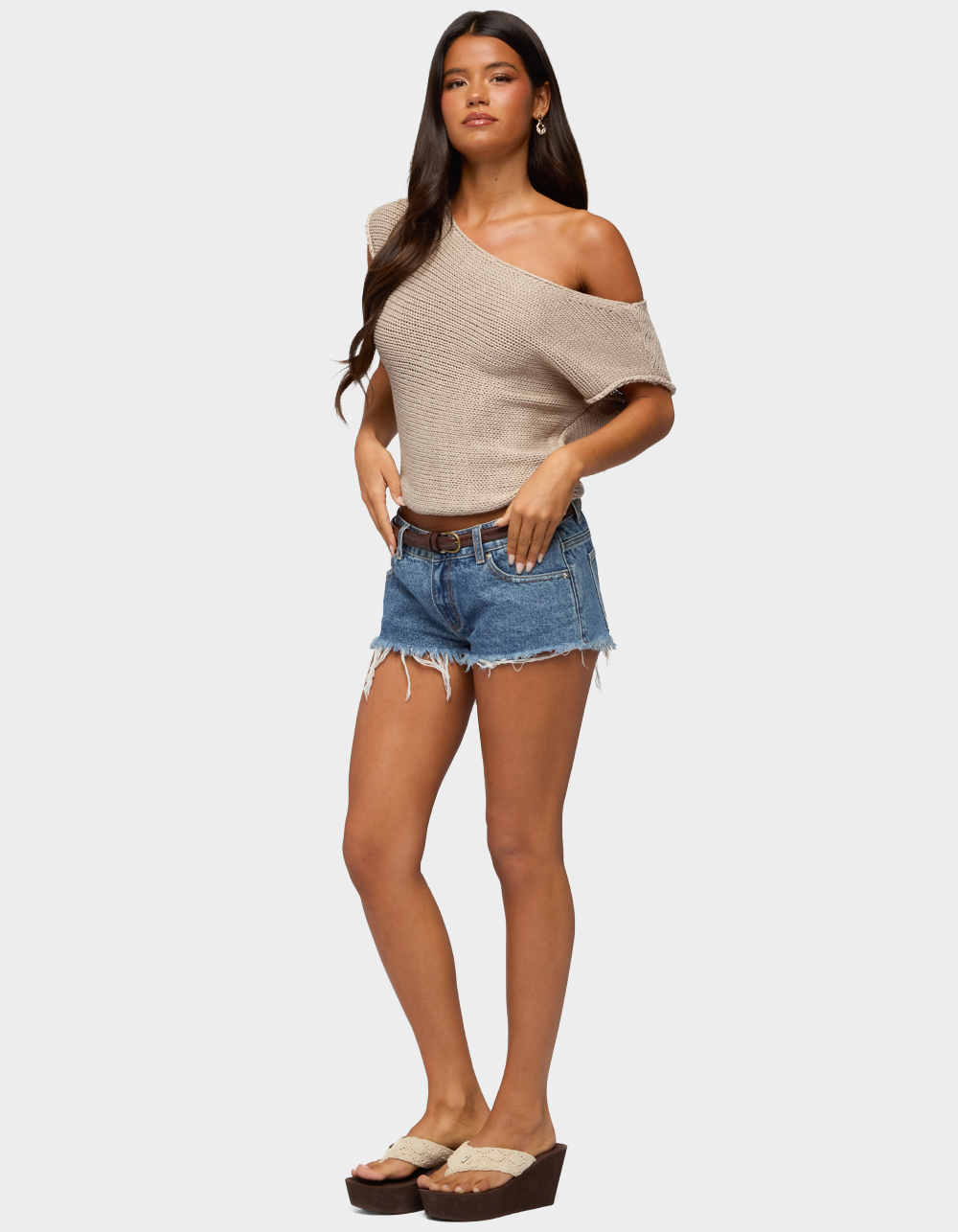 EDIKTED Naamo Off Shoulder Knit Top - BEIGE