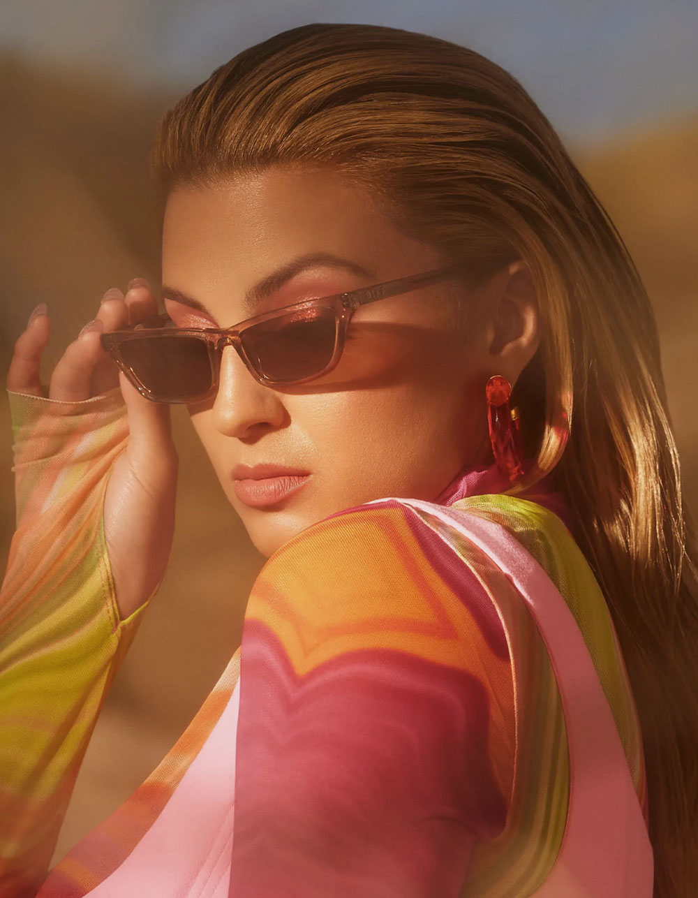 DIFF EYEWEAR Tori Kelly Futuristic Lover Champagne Sunglasses