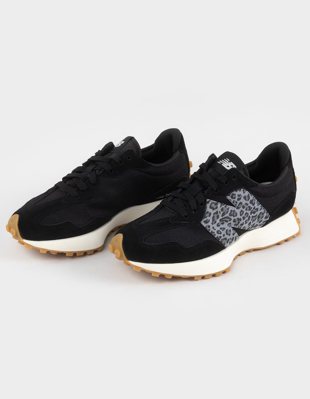 NEW BALANCE 327 Womens Shoes - BLK/MULTI