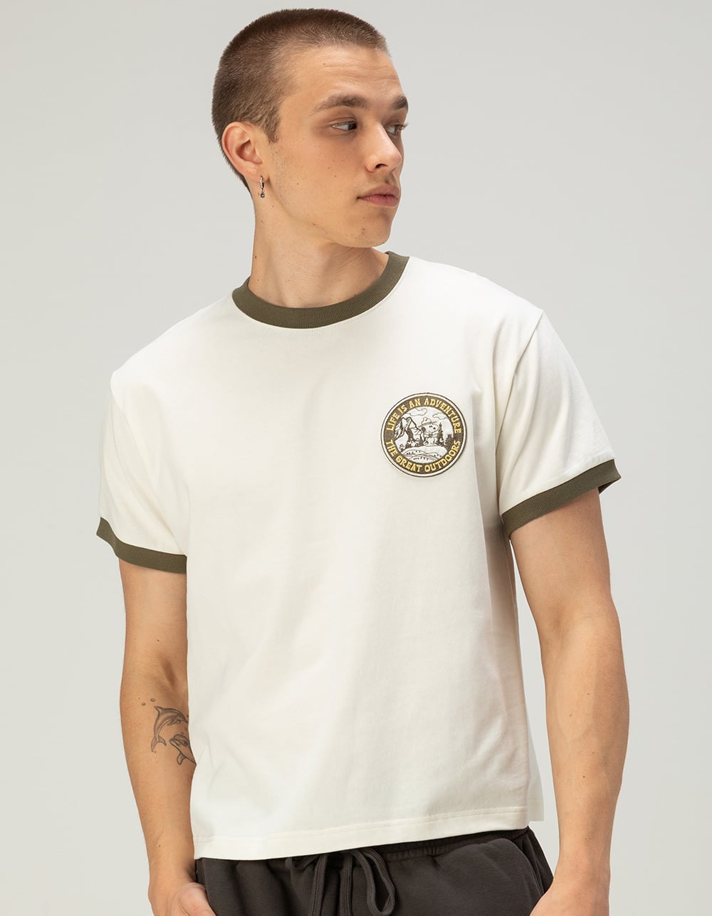 RSQ x Peanuts Outdoor Mens Shrunken Tee - OFF WHITE