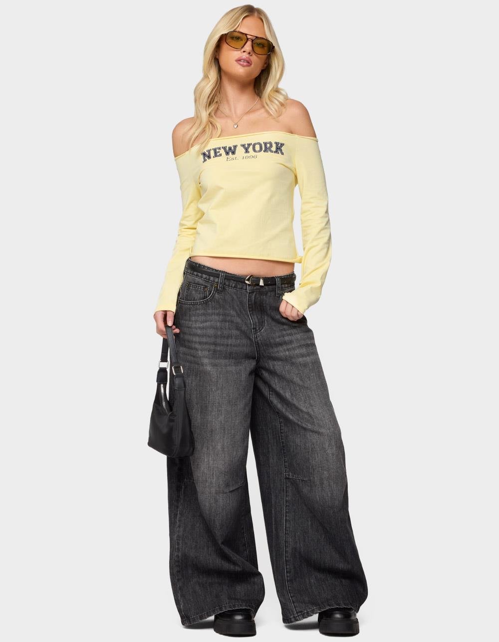 EDIKTED Skater Girl Washed Low Rise Jeans