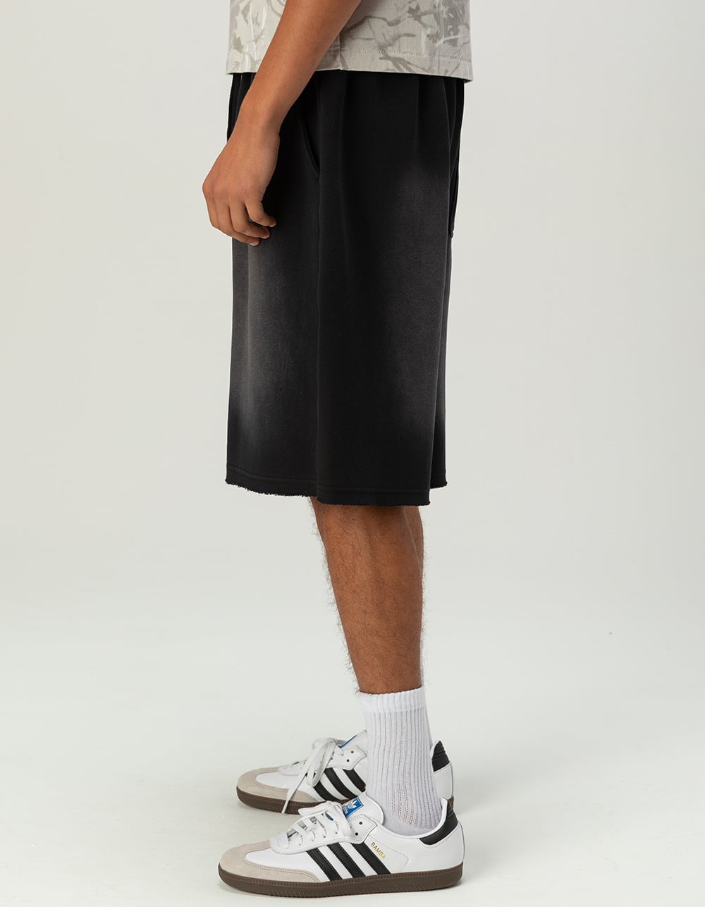 RSQ Mens Baggy Sweat Shorts - WASHED BLACK