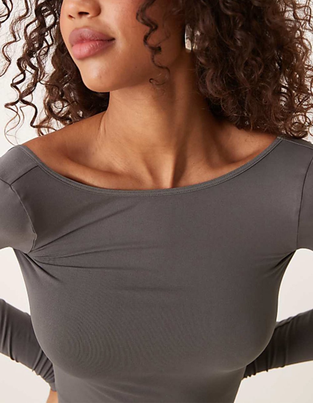 FREE PEOPLE Low Back Womens Seamless Long Sleeve Top - GRAY