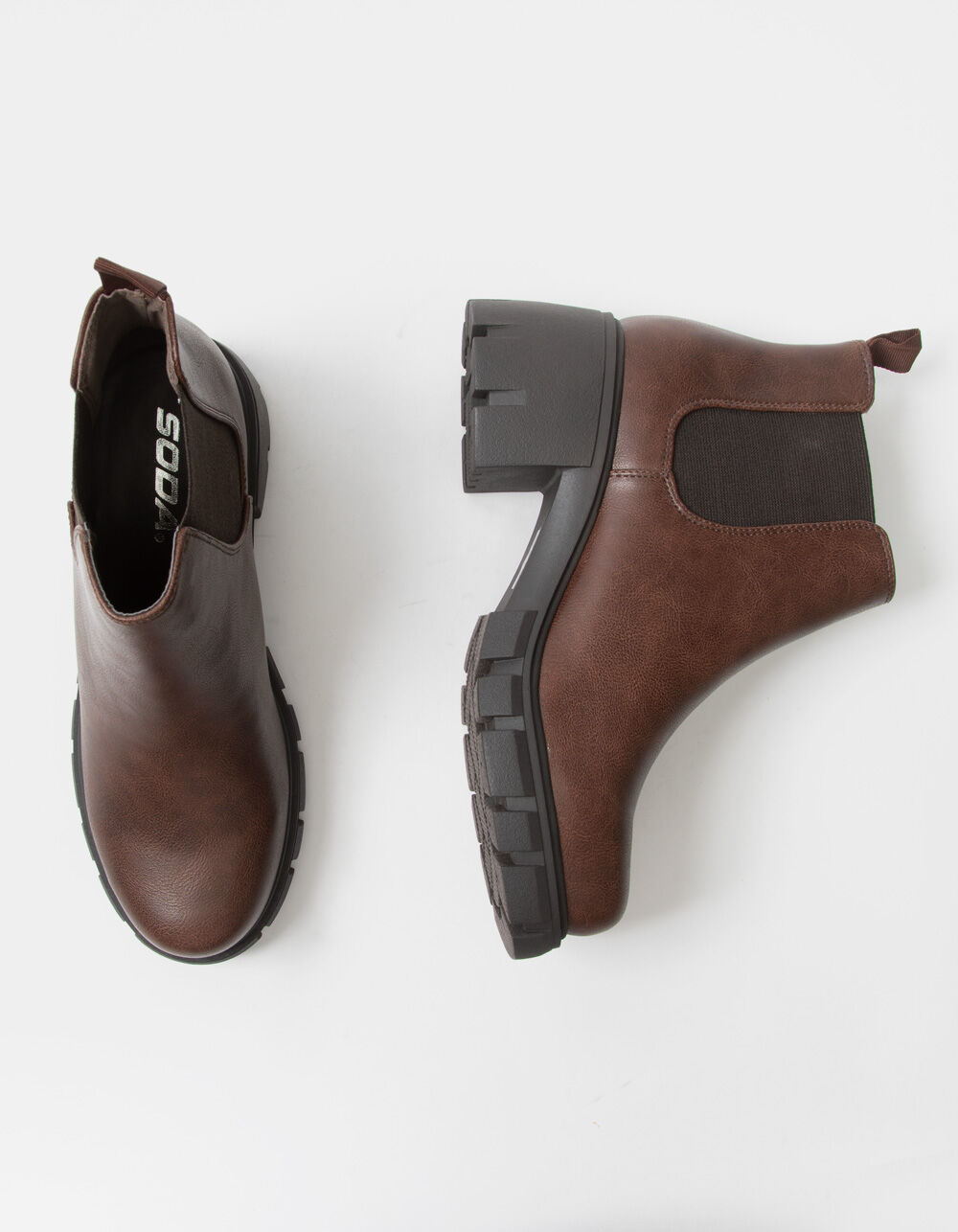 tillys chelsea boots